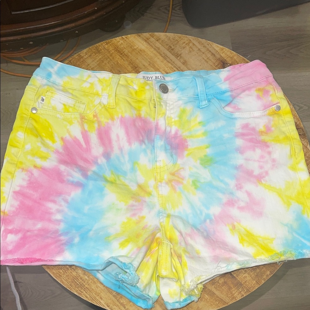 Judy Blue Women's Colorful Tie-Dye Shorts size L - Picture 2 of 10